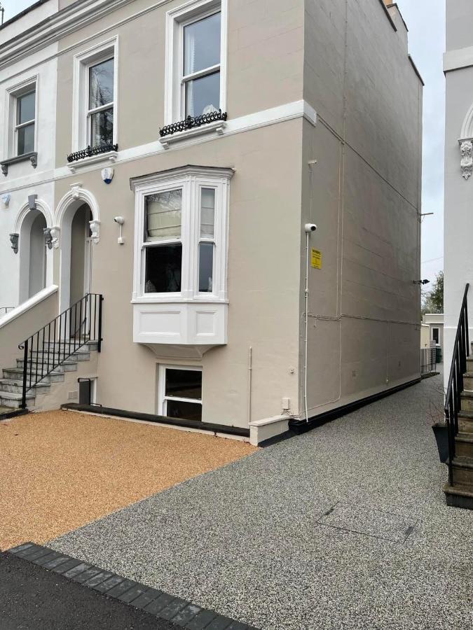 Cheltenham Central Apartment, Parking, Close Bars & Restaurants Τσέλτενχαμ Εξωτερικό φωτογραφία