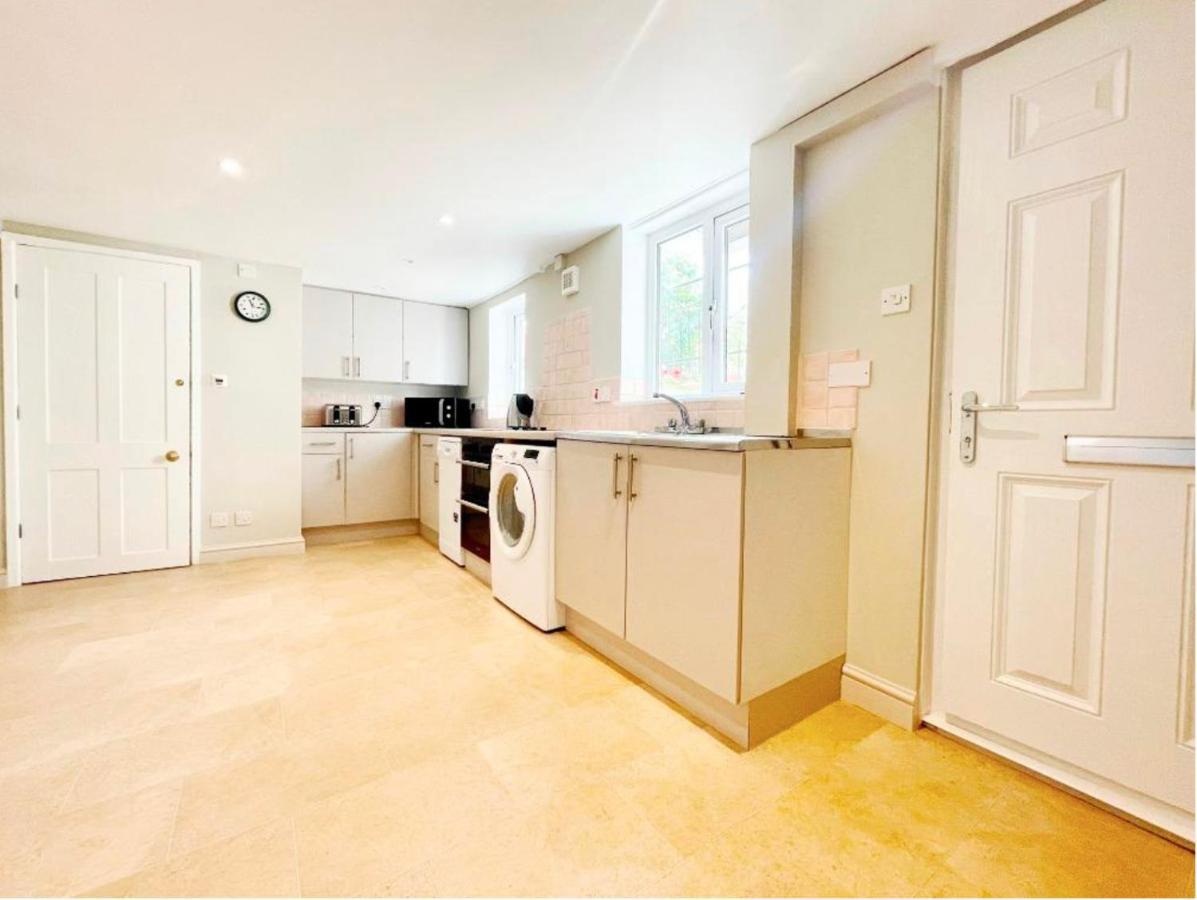 Cheltenham Central Apartment, Parking, Close Bars & Restaurants Τσέλτενχαμ Εξωτερικό φωτογραφία